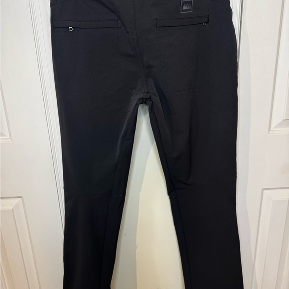 REI Woman’s Black trail pants-
Like new condition! - Picture 7 of 8